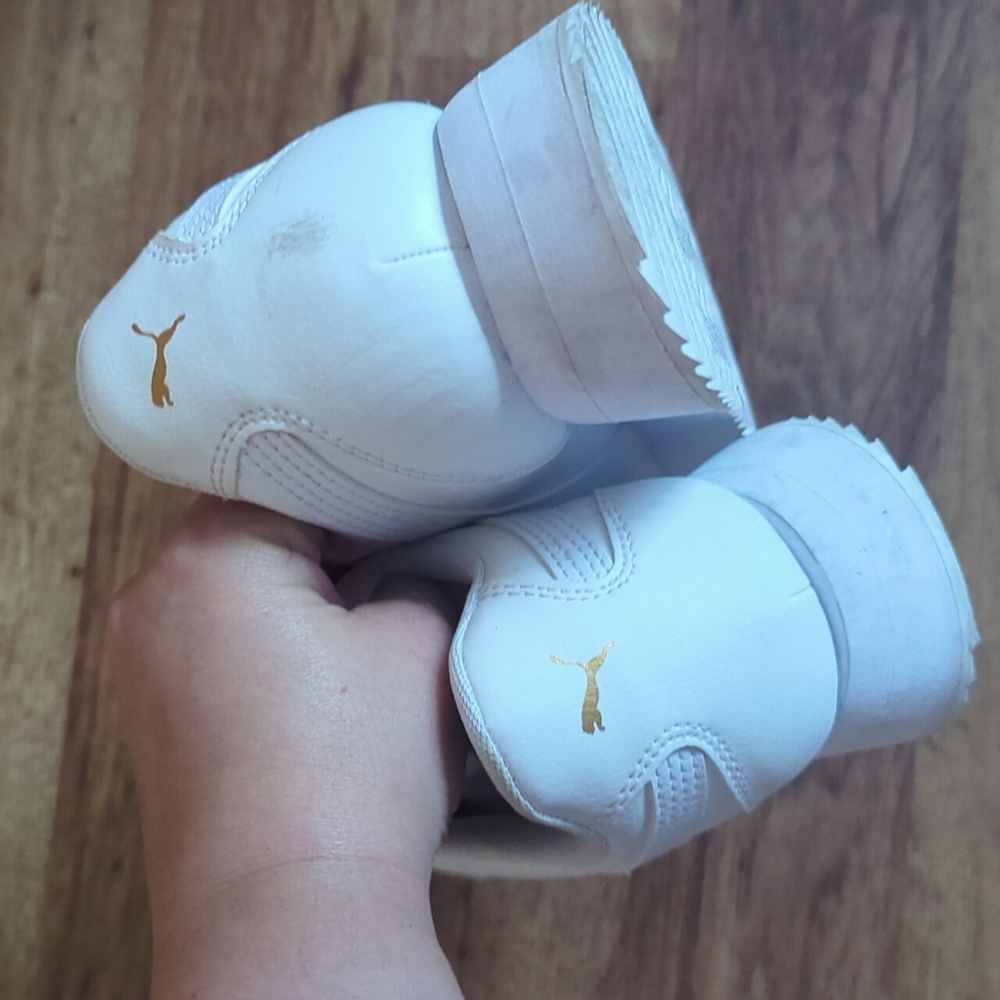 Puma sneaks - Picture 4 of 8